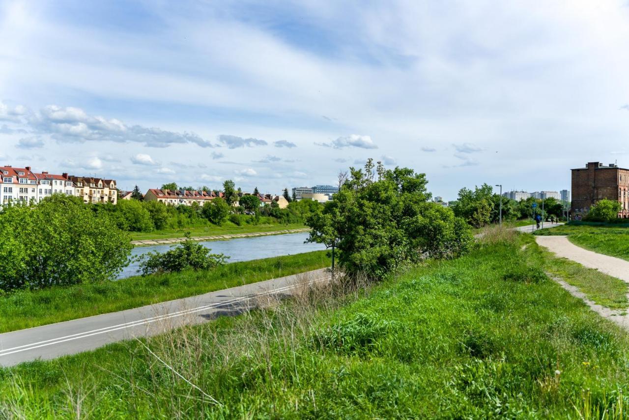 Apartments Poznan Chwaliszewo Residence With Free Garage By Noclegi Renters Exteriör bild