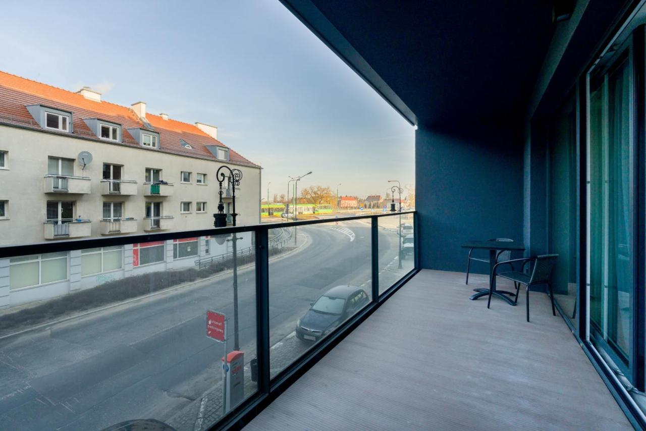 Apartments Poznan Chwaliszewo Residence With Free Garage By Noclegi Renters Exteriör bild